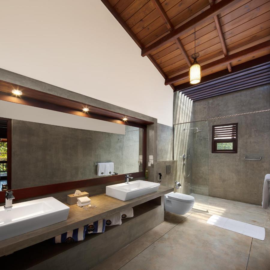 Ballarat Luxury Villa - Hikkaduwa Bagian luar foto