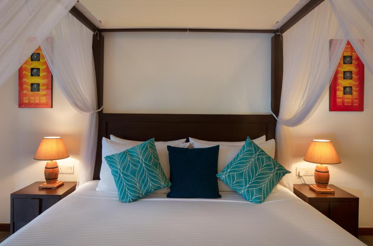Ballarat Luxury Villa - Hikkaduwa Bagian luar foto