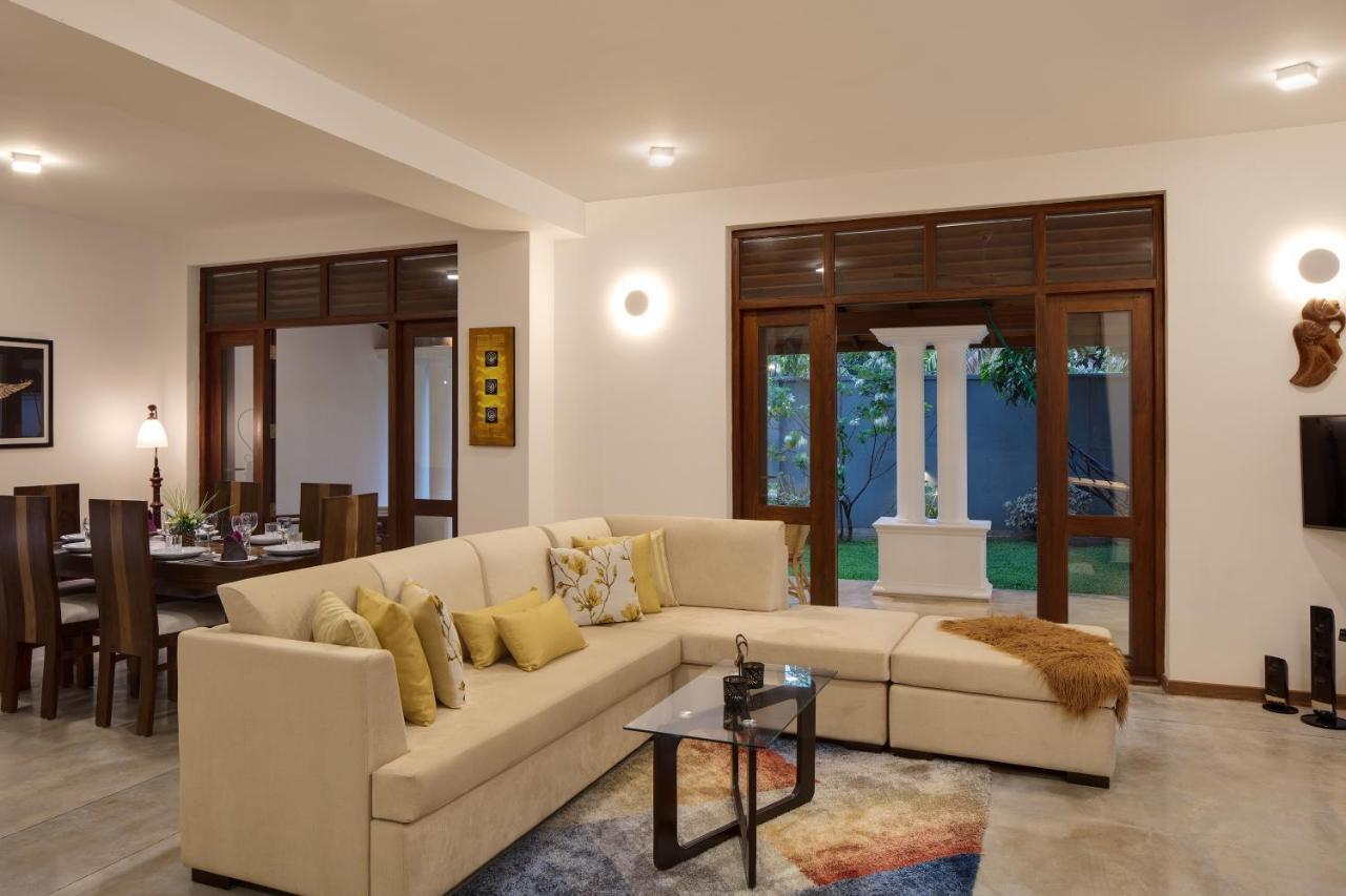 Ballarat Luxury Villa - Hikkaduwa Bagian luar foto