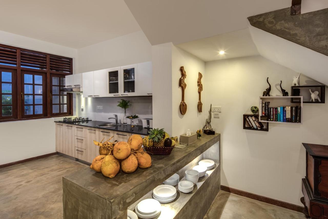 Ballarat Luxury Villa - Hikkaduwa Bagian luar foto